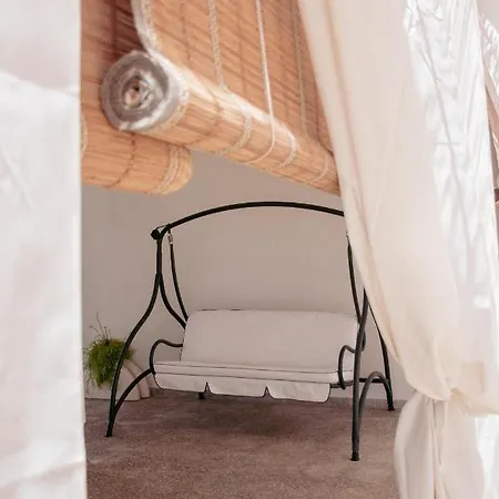 Casa Tu Nonnu بيت للعطل أُجينتو